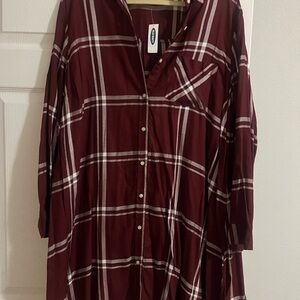 Old Navy Burgundy Plaid Long Sleeve dress